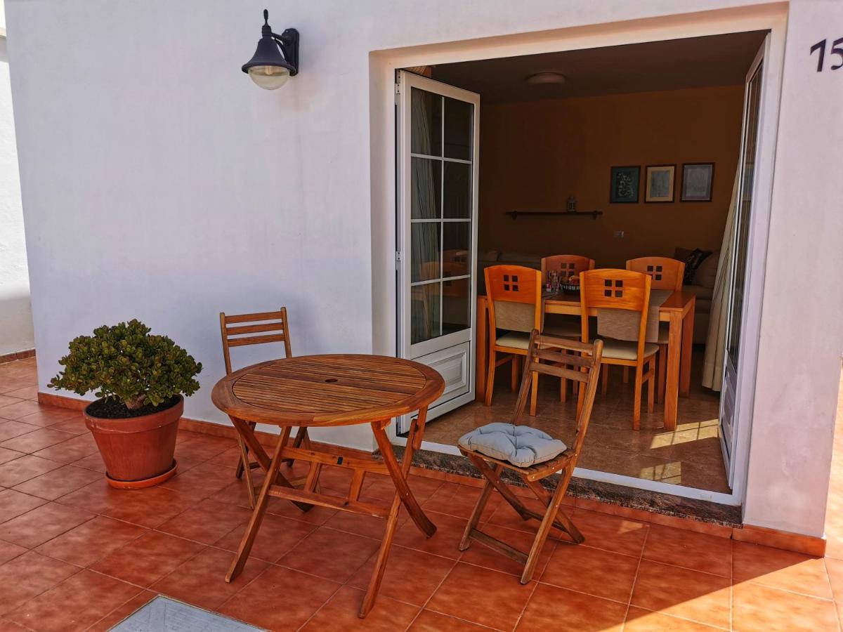 אורסולה Apartamentos Brito 3 מראה חיצוני תמונה